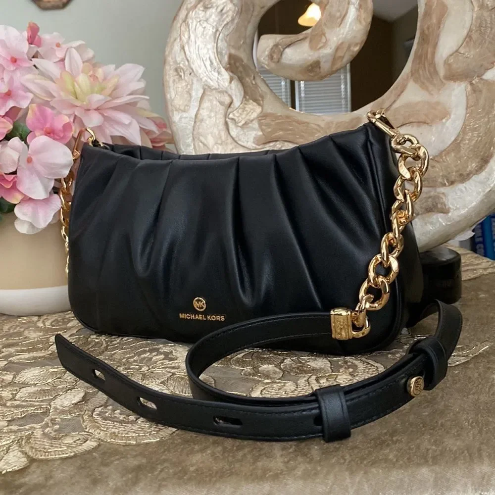 Michael Kors 🖤 crossbody - Picture 6 of 12